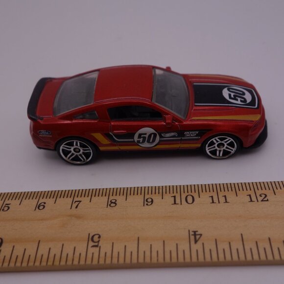 2011 Mattel 1186 MJ,I,NL Hot Wheels 112 Ford Mustang Boss 302 Laguna Seca - Picture 14 of 16